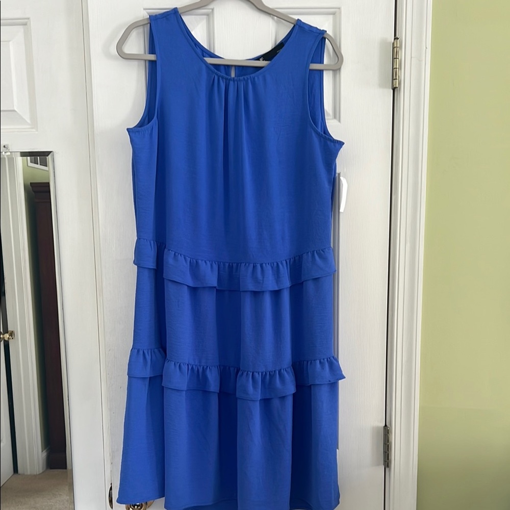 Blue Sleeveless Women’s Designer Dress. Sz-12. Never worn with tags.